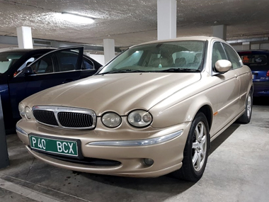 Jaguar X Type with expired MOT has temporary import plates fitted Jaguar X Type with green import plates